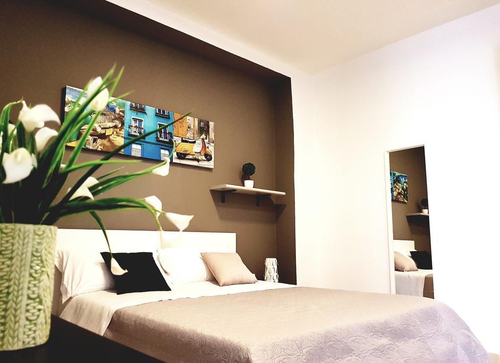 Room N.22 Tarente Extérieur photo