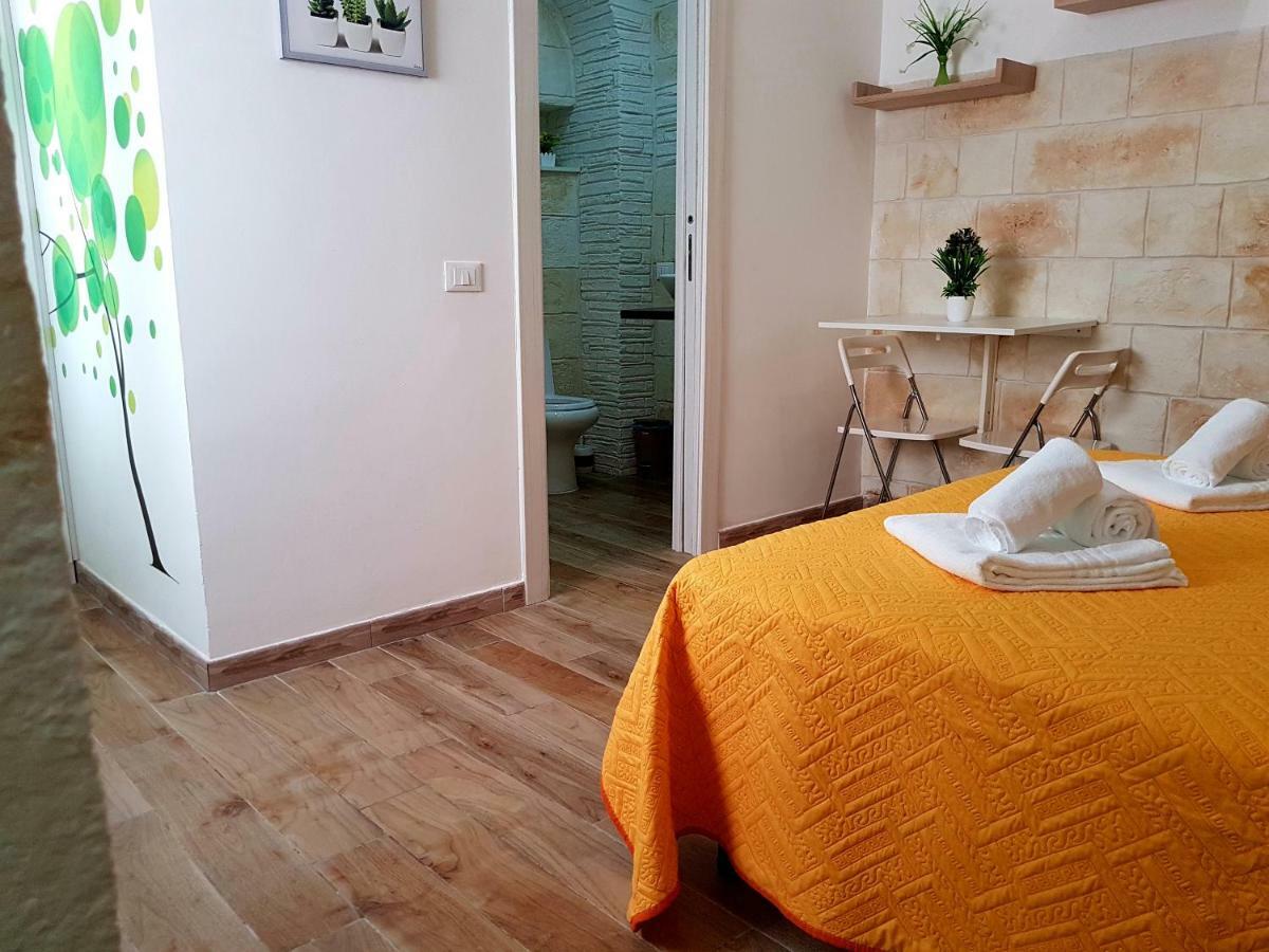 Room N.22 Tarente Extérieur photo